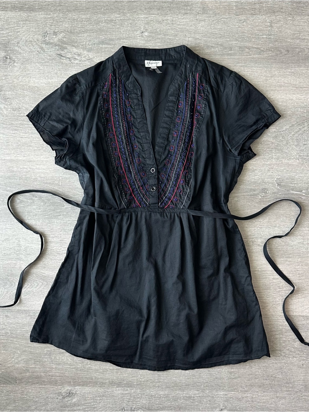 Dynamite Black Embroidered V-Neck Tie-Waist Tunic